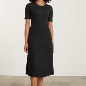 Everlane Ribbed 90s Midi Dress with Back Cut-Out